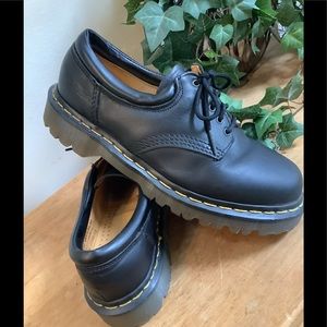 Dr. Martins Classic Size 8